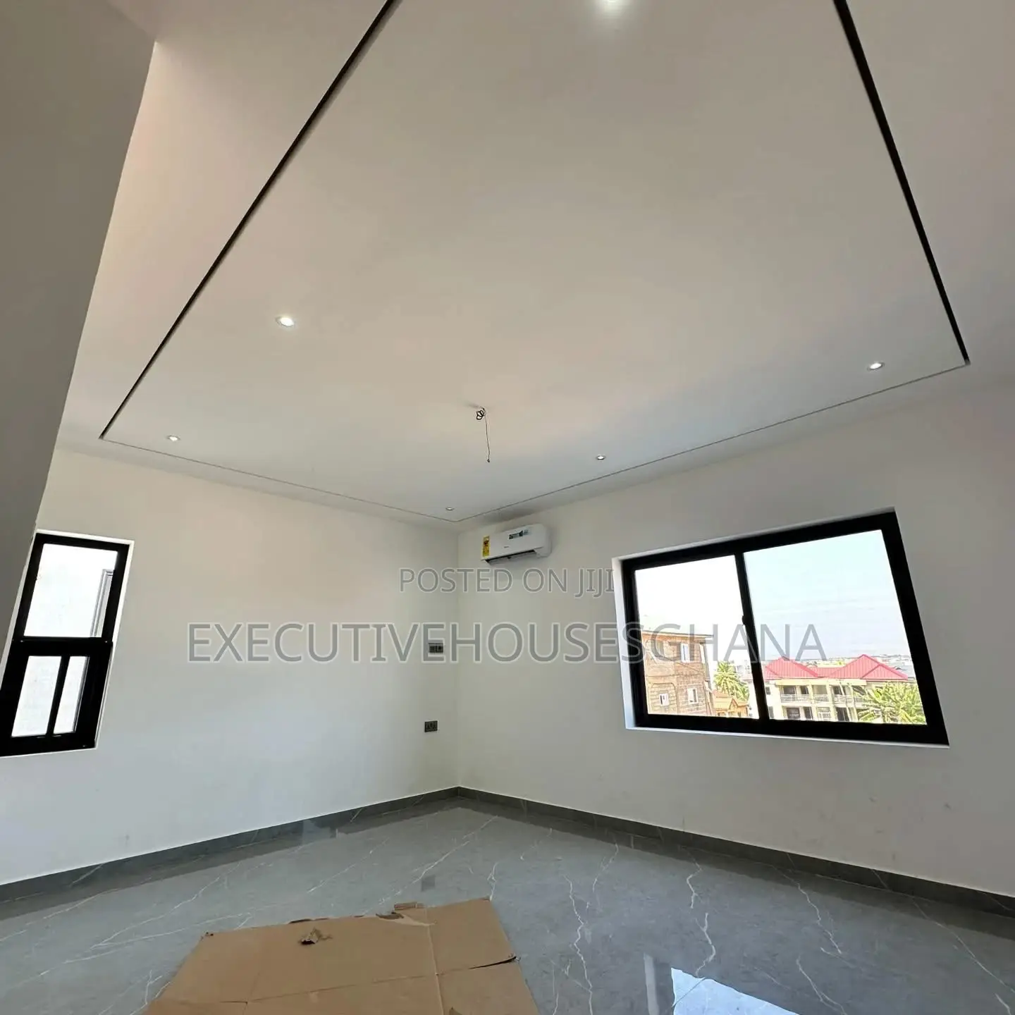 5bdrm House in Executivehousesghana, School Junction for sale