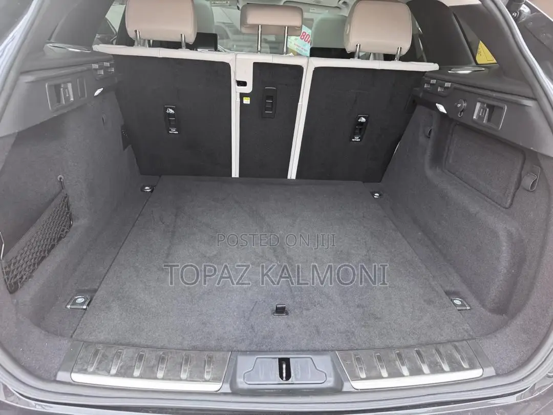 Jaguar F-Pace 2022 Gray
