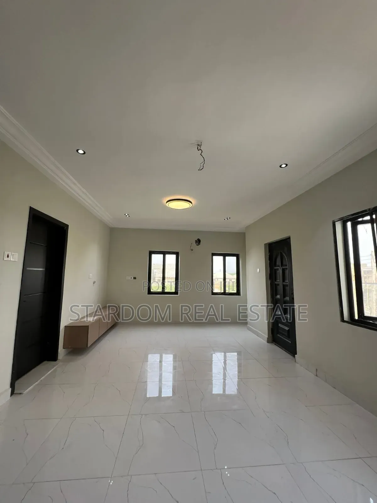 4bdrm Duplex in East Legon Hills for sale