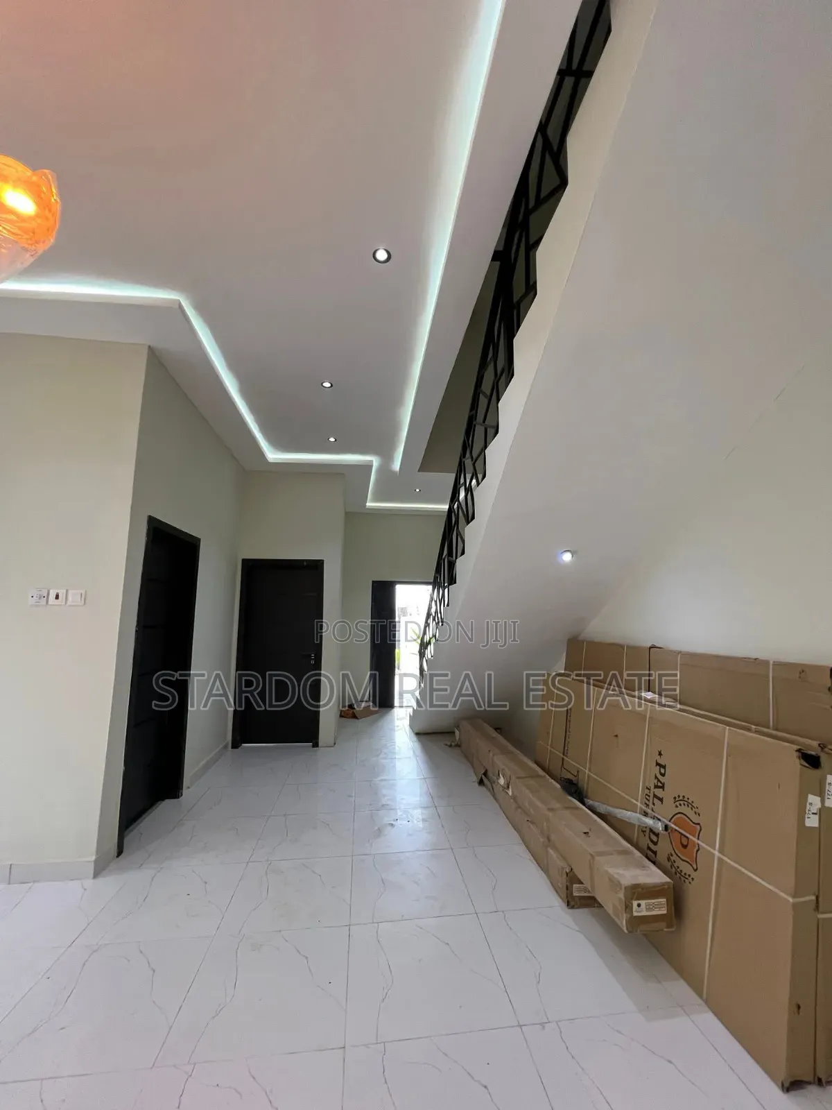 4bdrm Duplex in East Legon Hills for sale