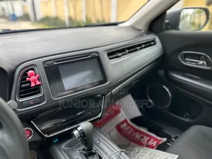 Honda HR-V EX-L w/Navigation FWD 2017 Gray