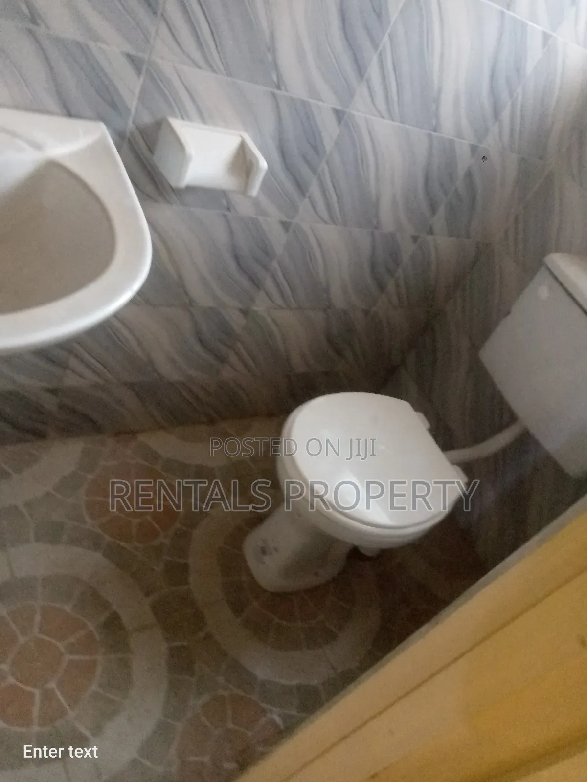 2bdrm Block of Flats in New Legon for rent
