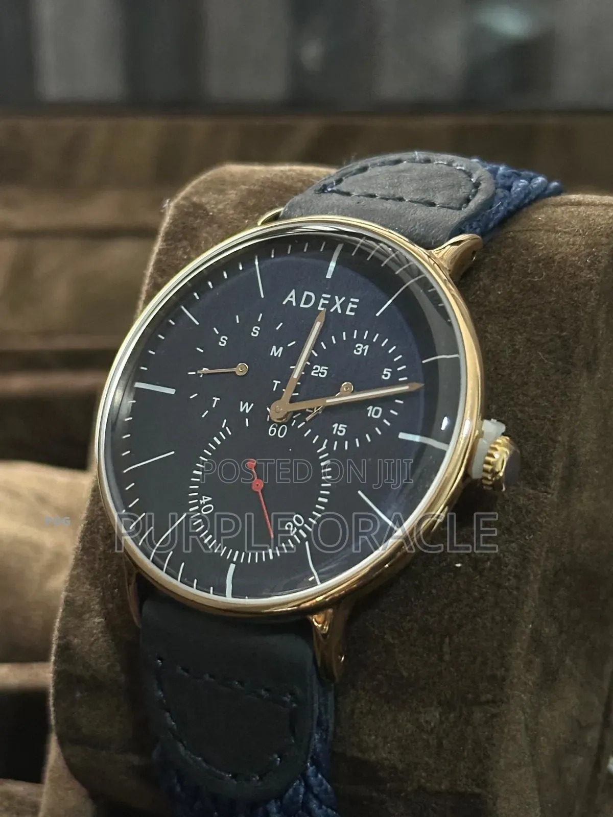 Adexe Grande 41mm Blue Watch With A Leather Band