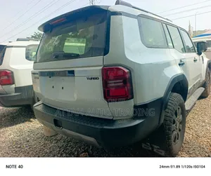 Toyota Land Cruiser 2025 White
