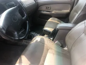Toyota Hilux 2016 Black