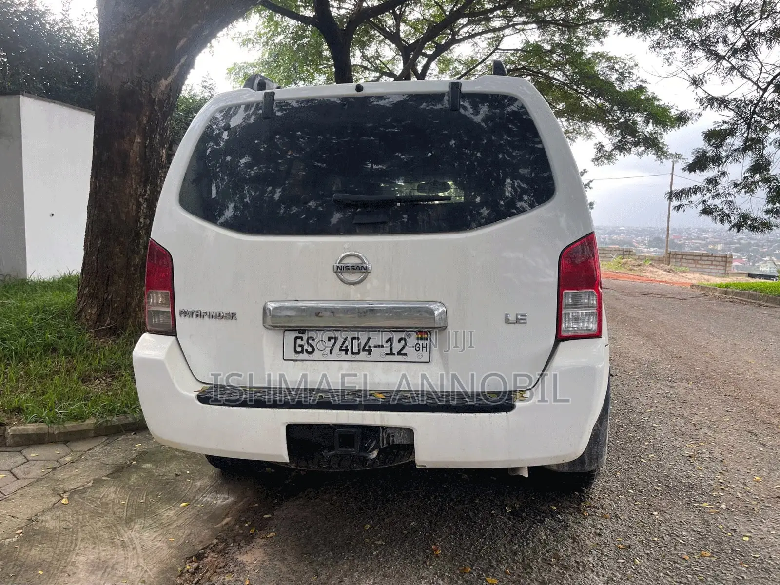 Nissan Pathfinder LE 4x4 2005 White