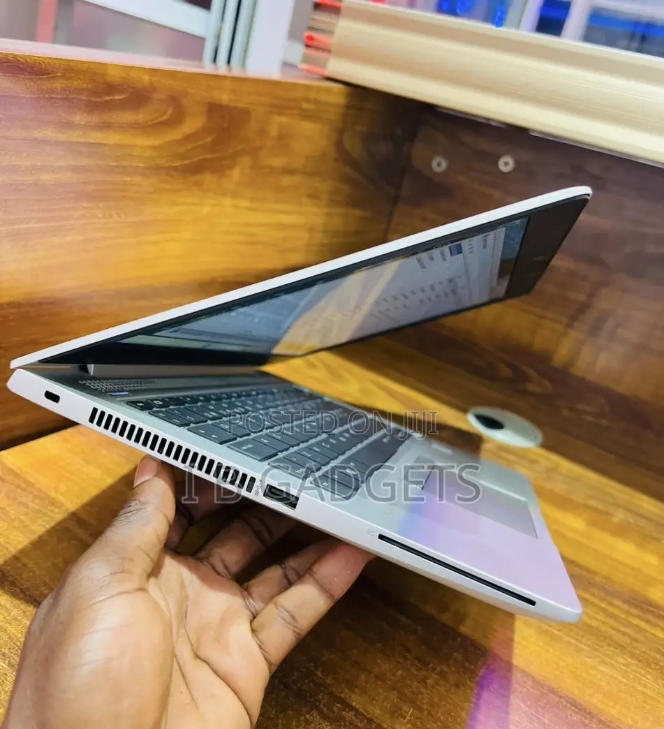 Laptop HP EliteBook 830 G6 8GB Intel Core i5 SSD 256GB