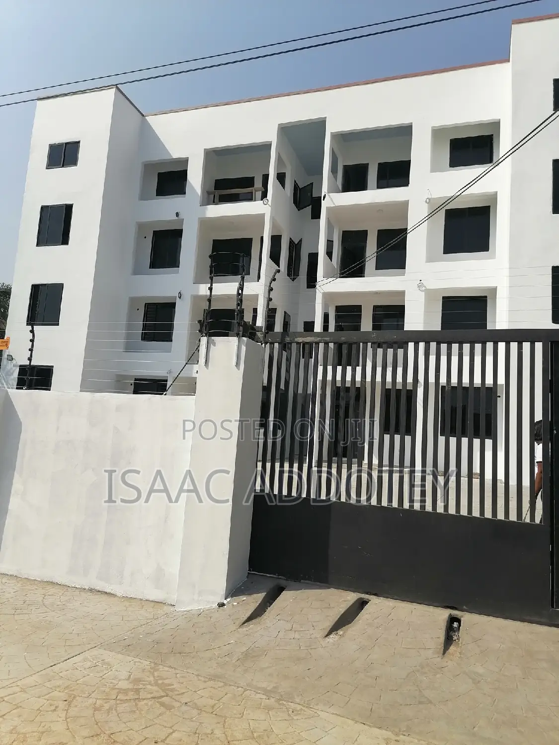 3bdrm Apartment in Spintex for rent