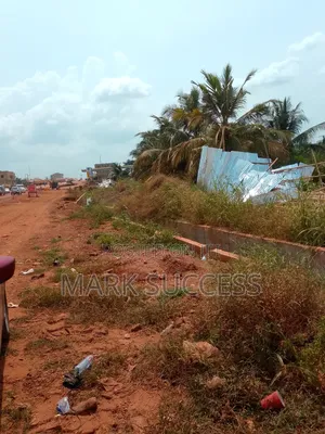 Titled Road Side Land at Amrahia