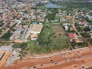 Titled Road Side Land at Amrahia