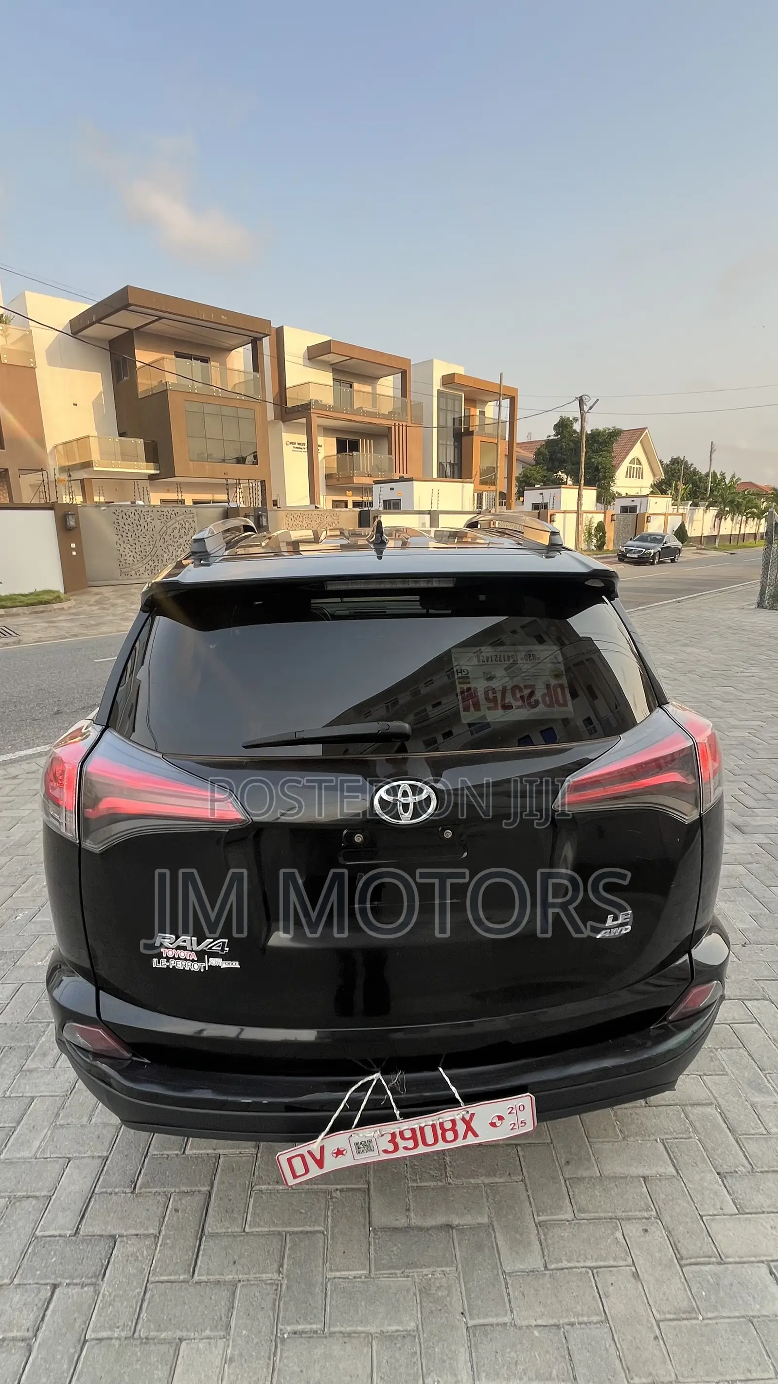 Toyota RAV4 LE 4dr SUV AWD (2.5L 4cyl 6A) 2018 Black