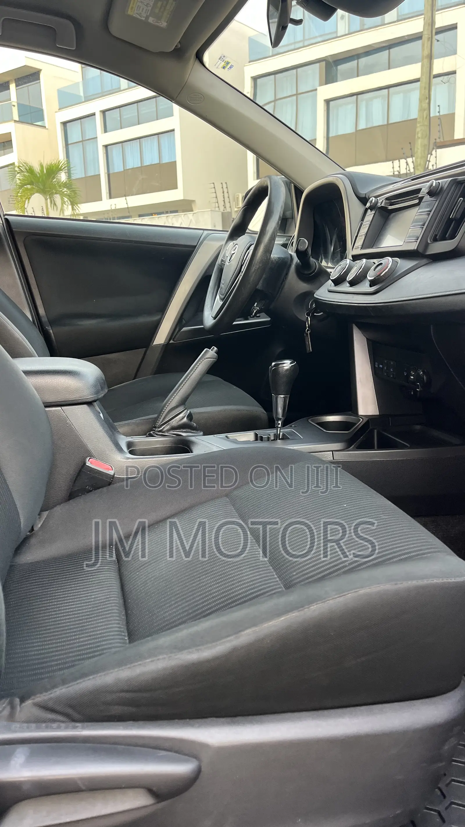 Toyota RAV4 LE 4dr SUV AWD (2.5L 4cyl 6A) 2018 Black