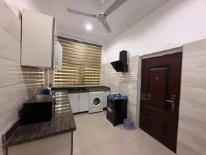 Furnished 2bdrm Apartment in Regal, Osu for rent