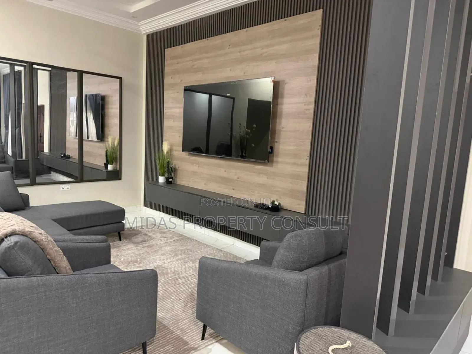 Furnished 2bdrm Apartment in Regal, Osu for rent