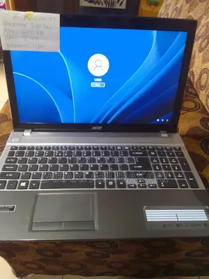 Laptop Acer Aspire V3-372T 8GB Intel Core i7 HDD+SSD 500GB