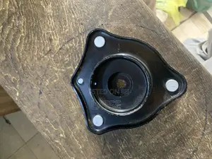 Honda Civic 2016,2017,2018,2019,2020,2021 Front Suspension Strut Mount