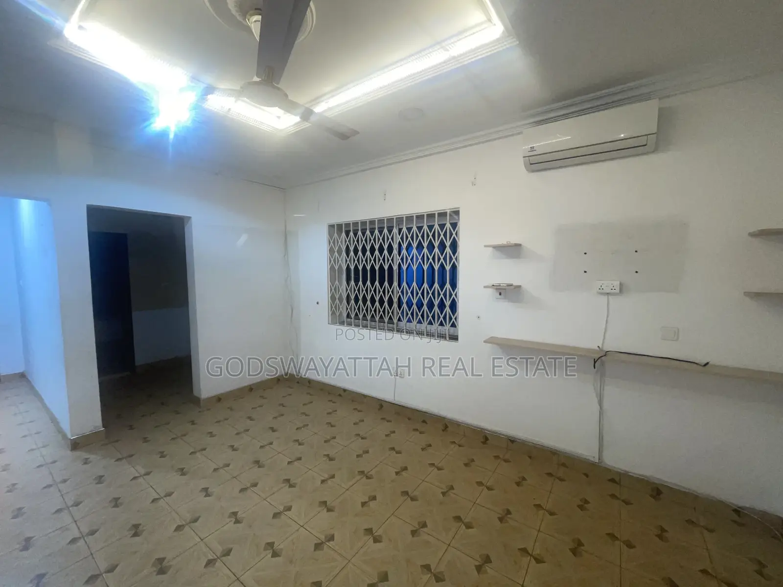 4bdrm House in East Legon, Adjiriganor for rent