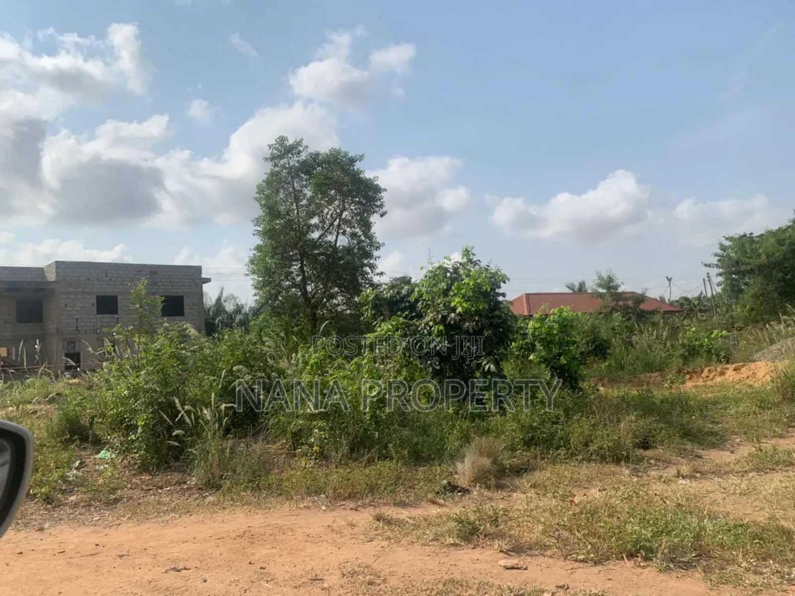 Four Plots of Land for Sale Located at Oyibi Saasabi Junction
