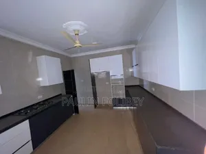 4bdrm Duplex in Dgproperties, Pokuase for rent