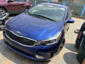 Kia Forte S Sedan 2017 Blue