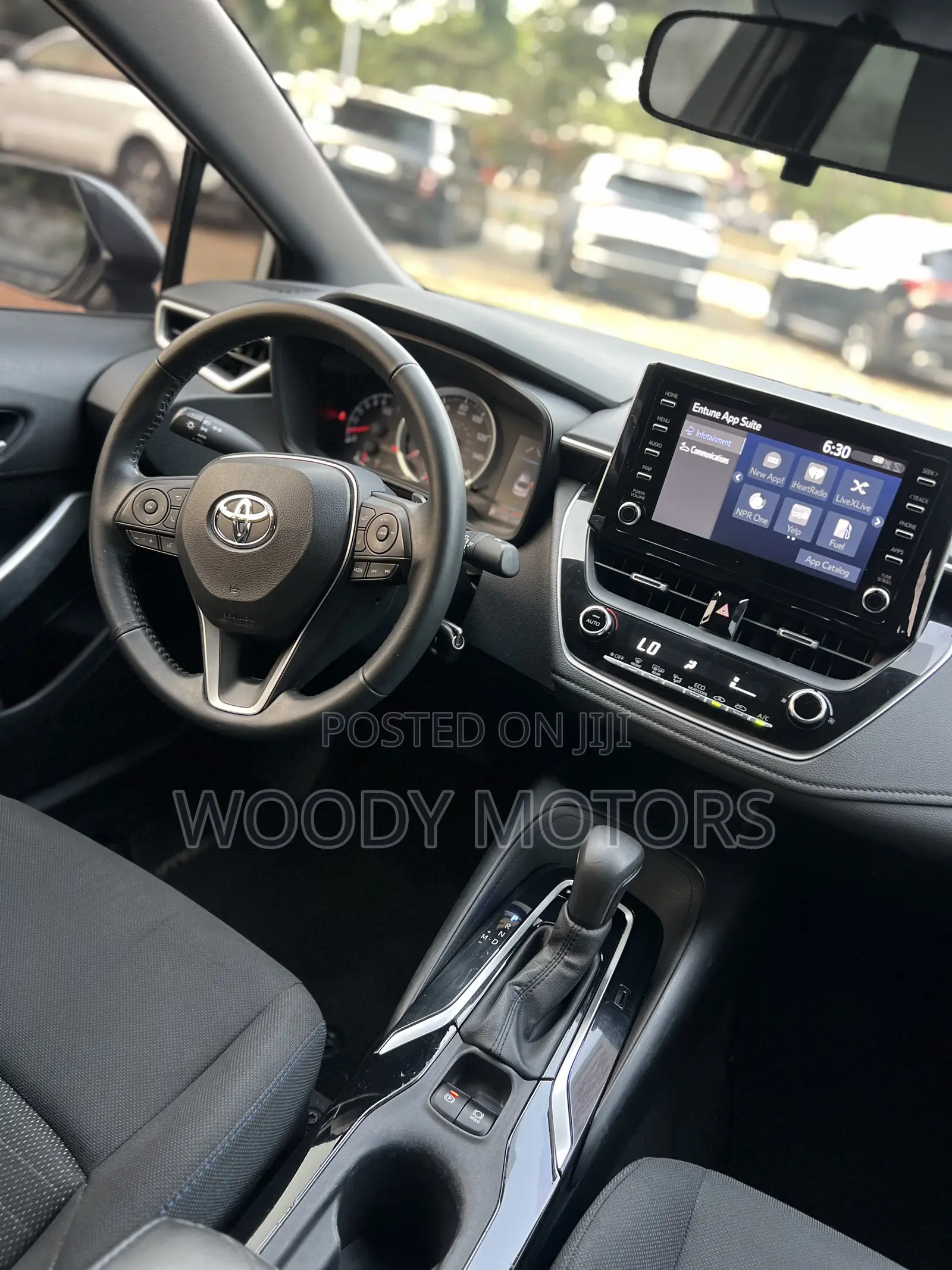 Toyota Corolla SE 2020 Silver