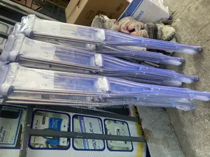 Armpit Crutches
