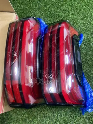 Tundra 2022,2024,2024 Tail Light