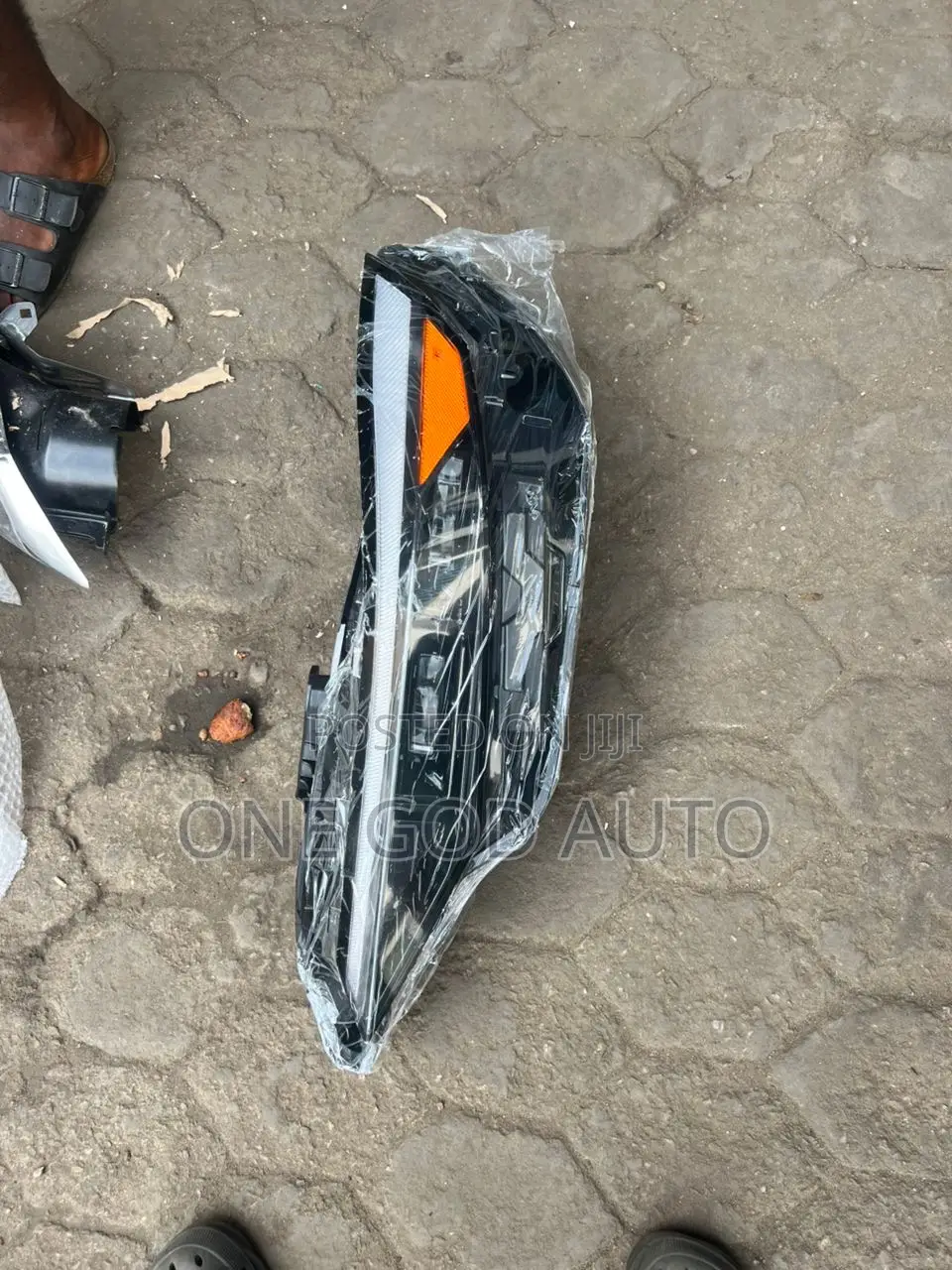 Hyundai Elantra 2023,2024,2025 Headlight