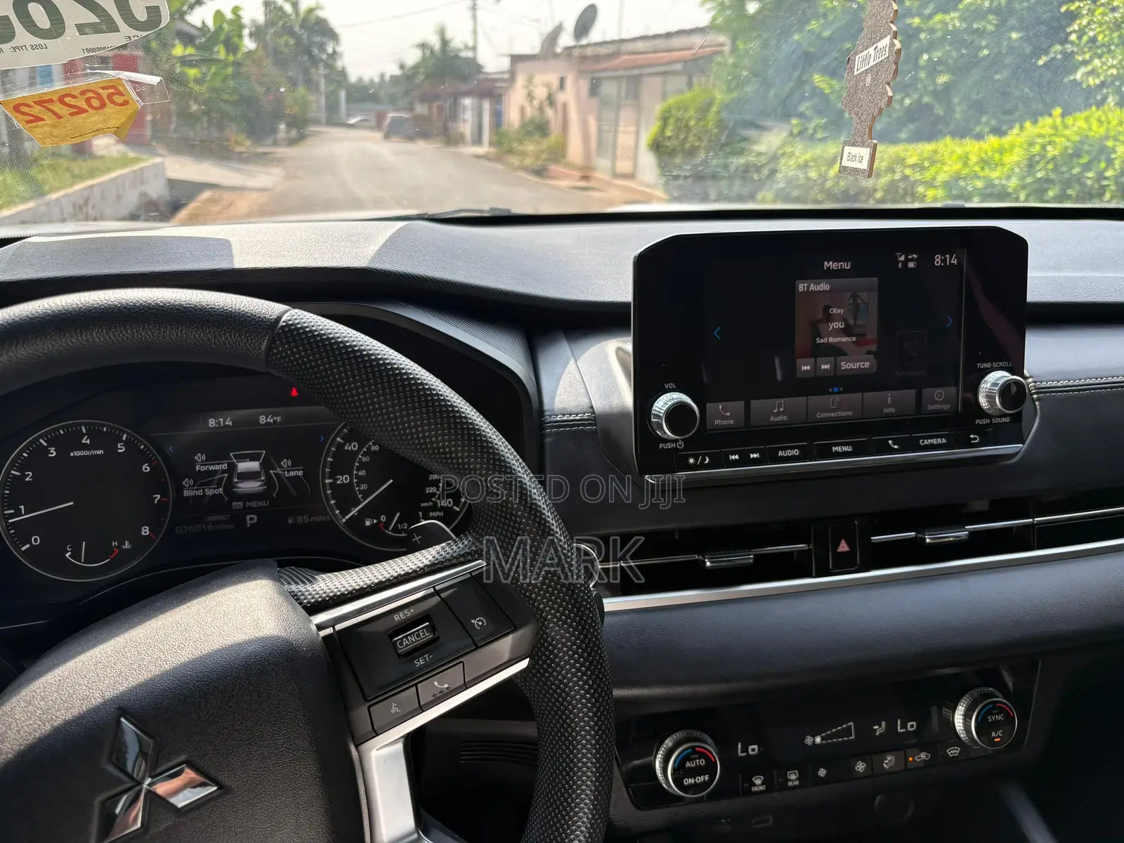 Mitsubishi Outlander 2023 White