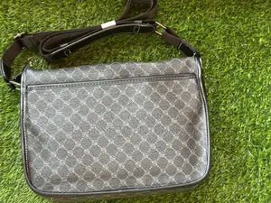 Quality and Classic Cross Body Bag