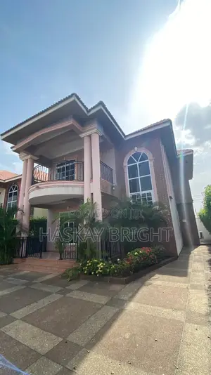 4bdrm House in Gated Community, Dome for rent