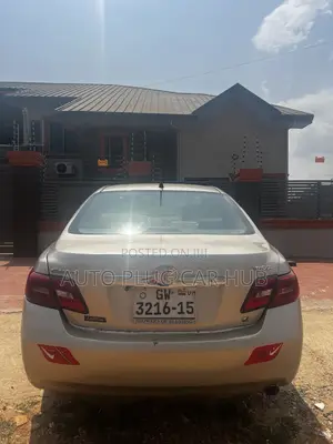 Toyota Camry 2008 Gold
