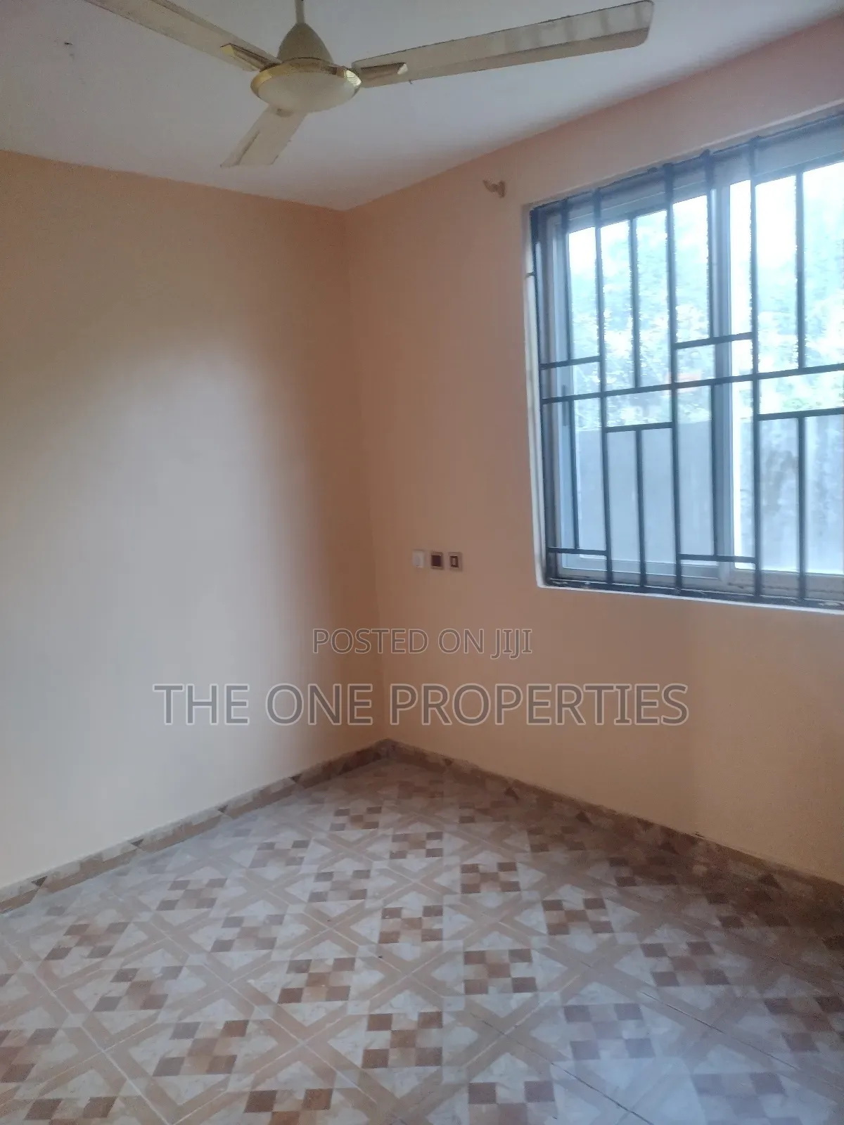 2bdrm Apartment in Adjen Kotoku, Amasaman for rent