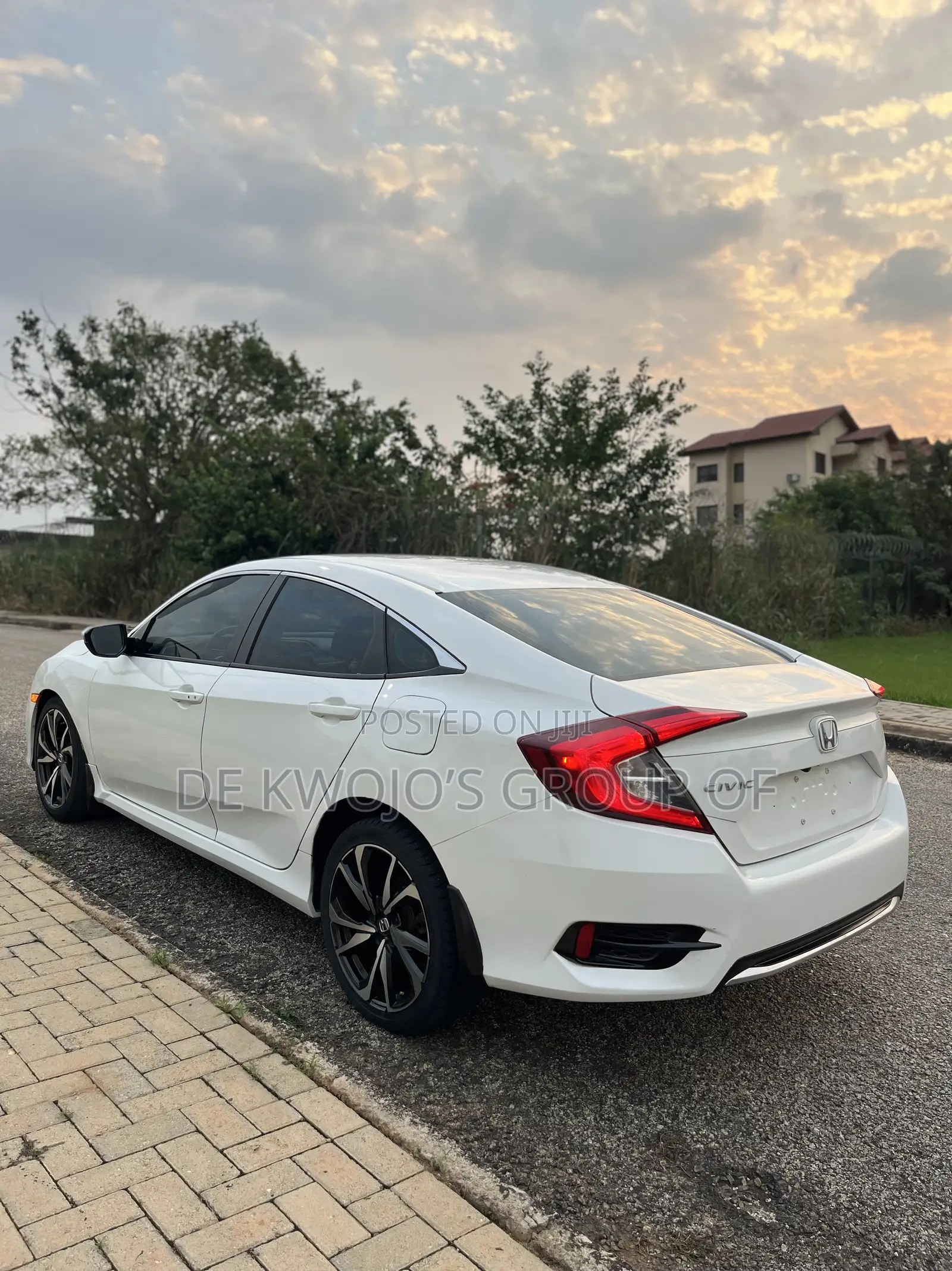 Honda Civic EX Sedan 2019 White