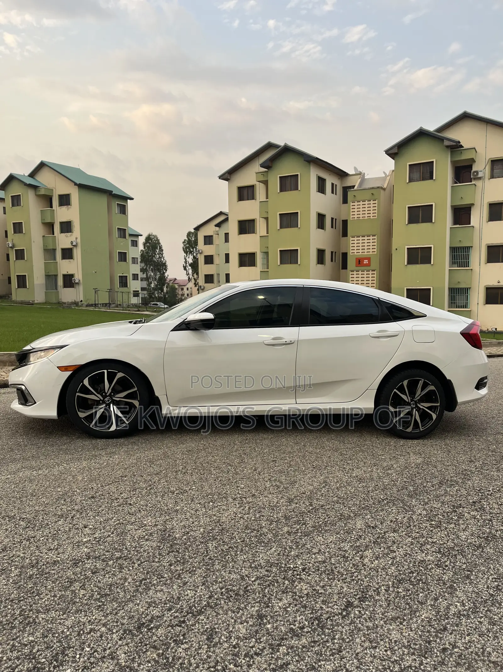 Honda Civic EX Sedan 2019 White