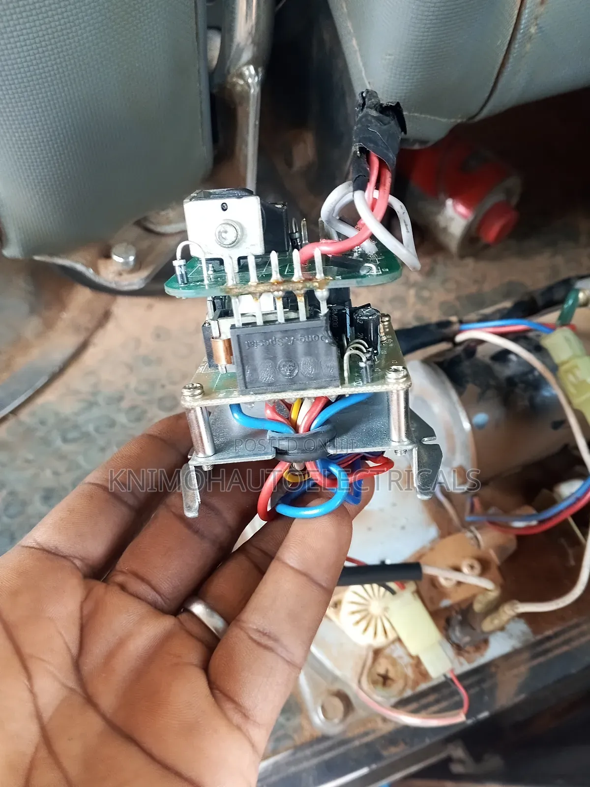 Auto Electrician