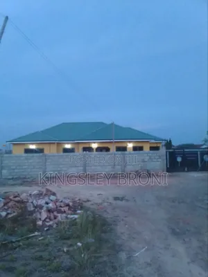 4bdrm Bungalow in Ps Global,  Near, Community 25 for rent
