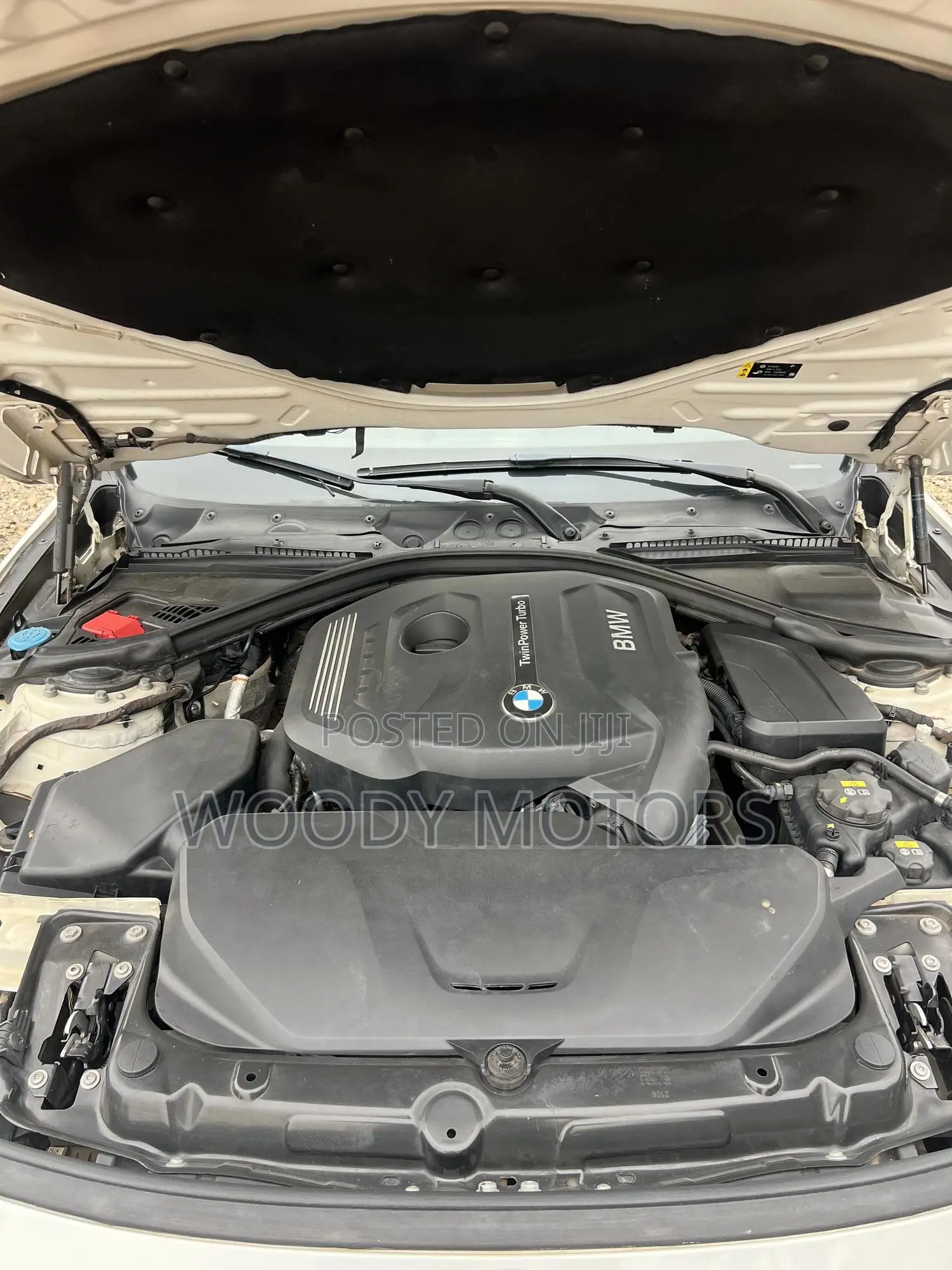 BMW 330i 2017 White