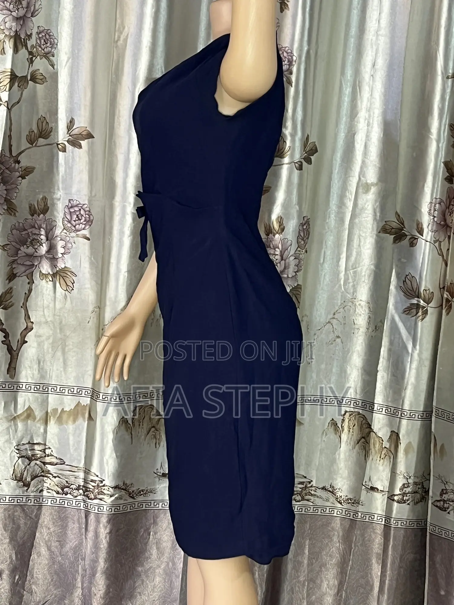 Official Blue Black Dress Size 8