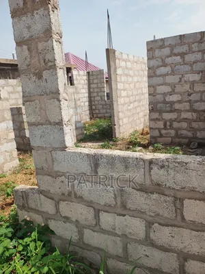 2bdrm House In Gac, Tema Metropolitan For Sale