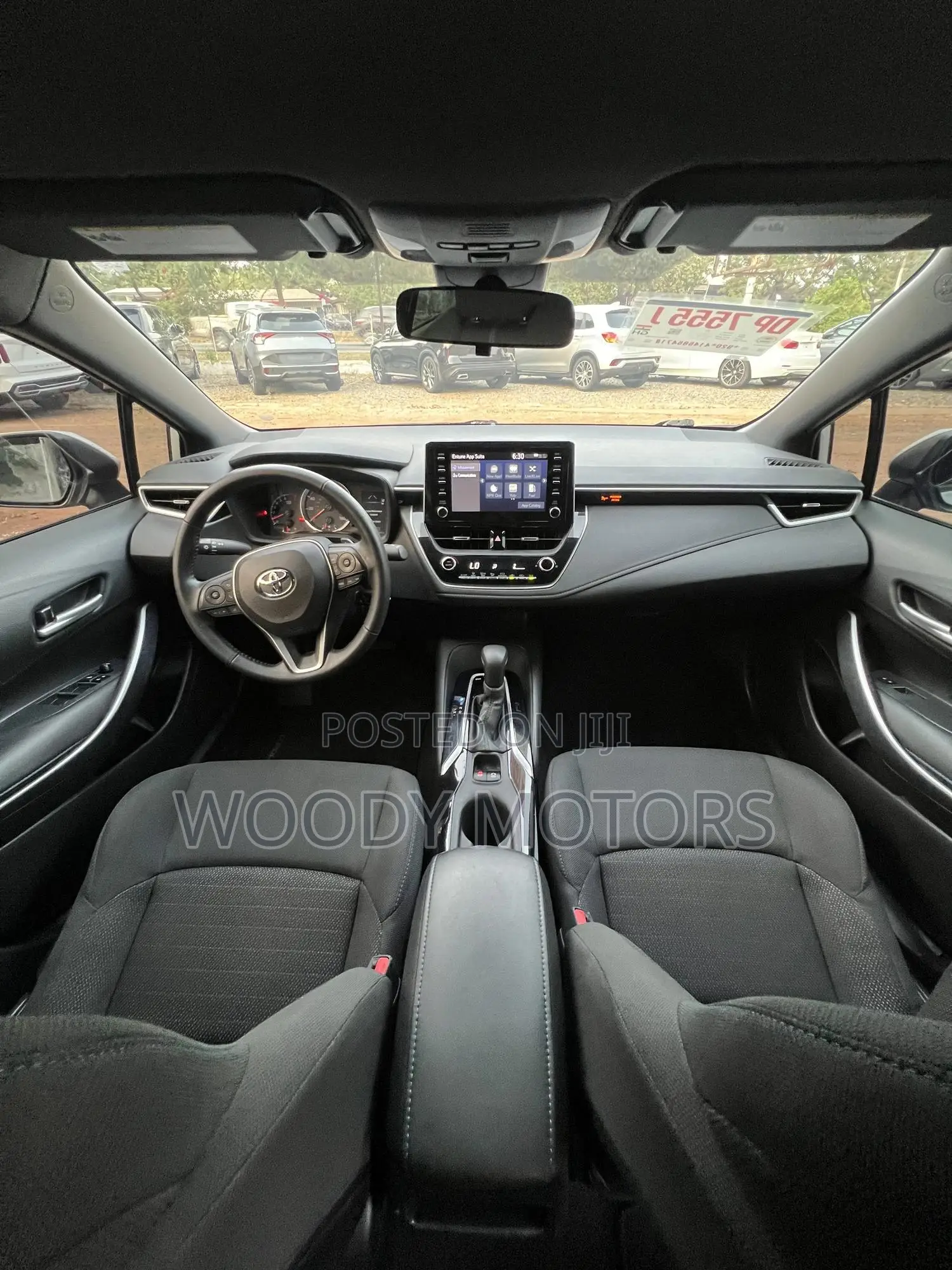 Toyota Corolla SE 2020 Silver