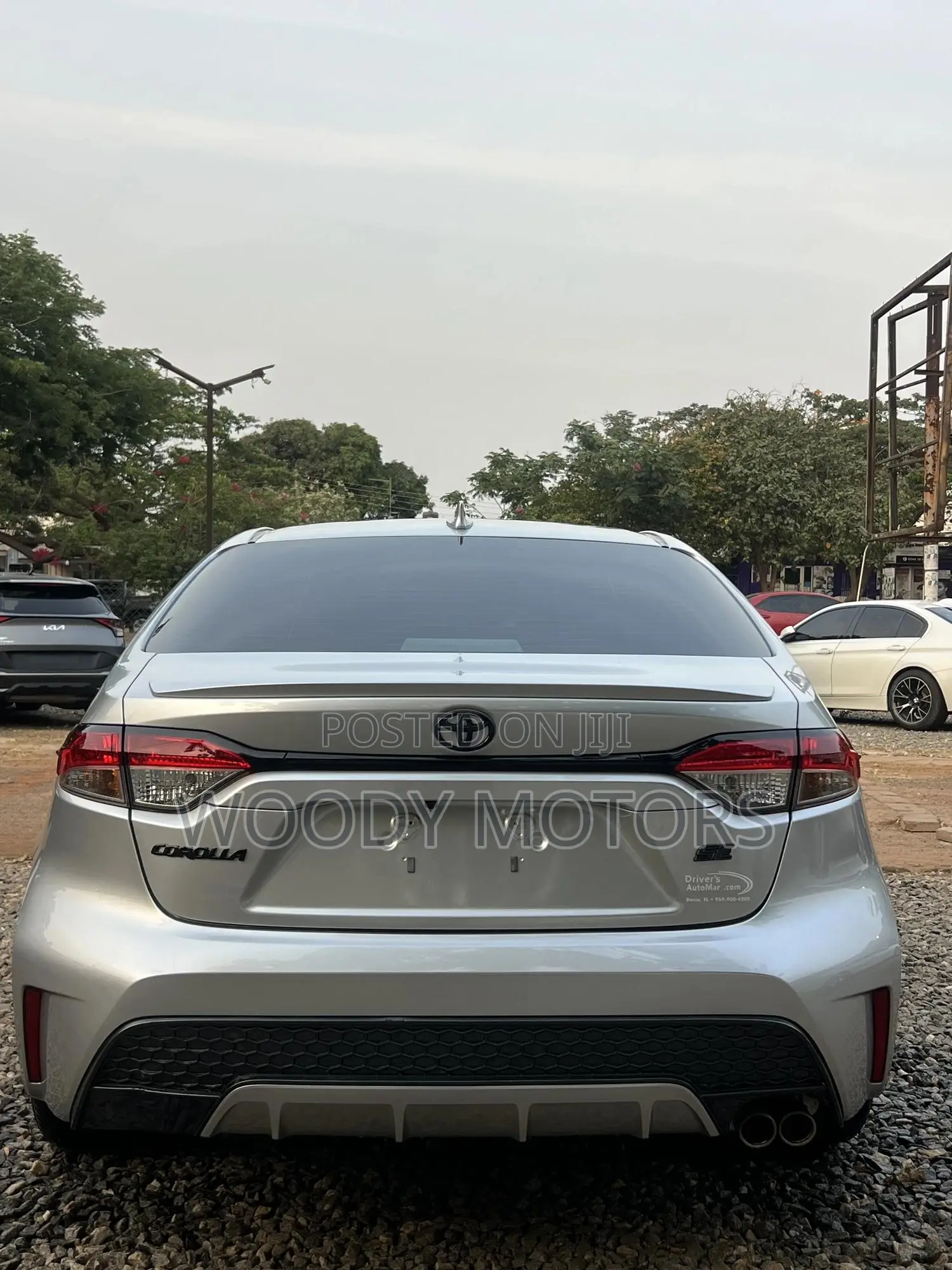 Toyota Corolla SE 2020 Silver