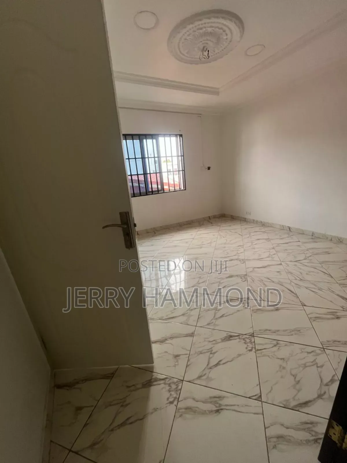 2bdrm Apartment in East Legon Not Far for rent