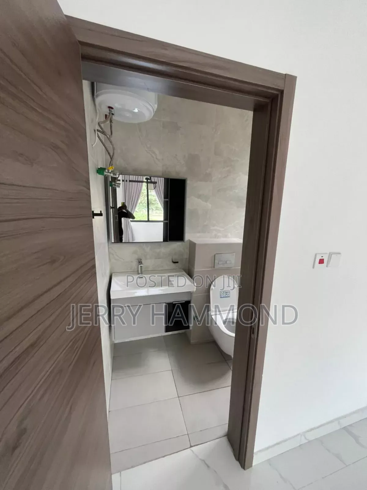 2bdrm Apartment in East Legon Not Far for rent