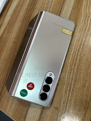 Samsung Galaxy Z Fold 3 256 GB Silver
