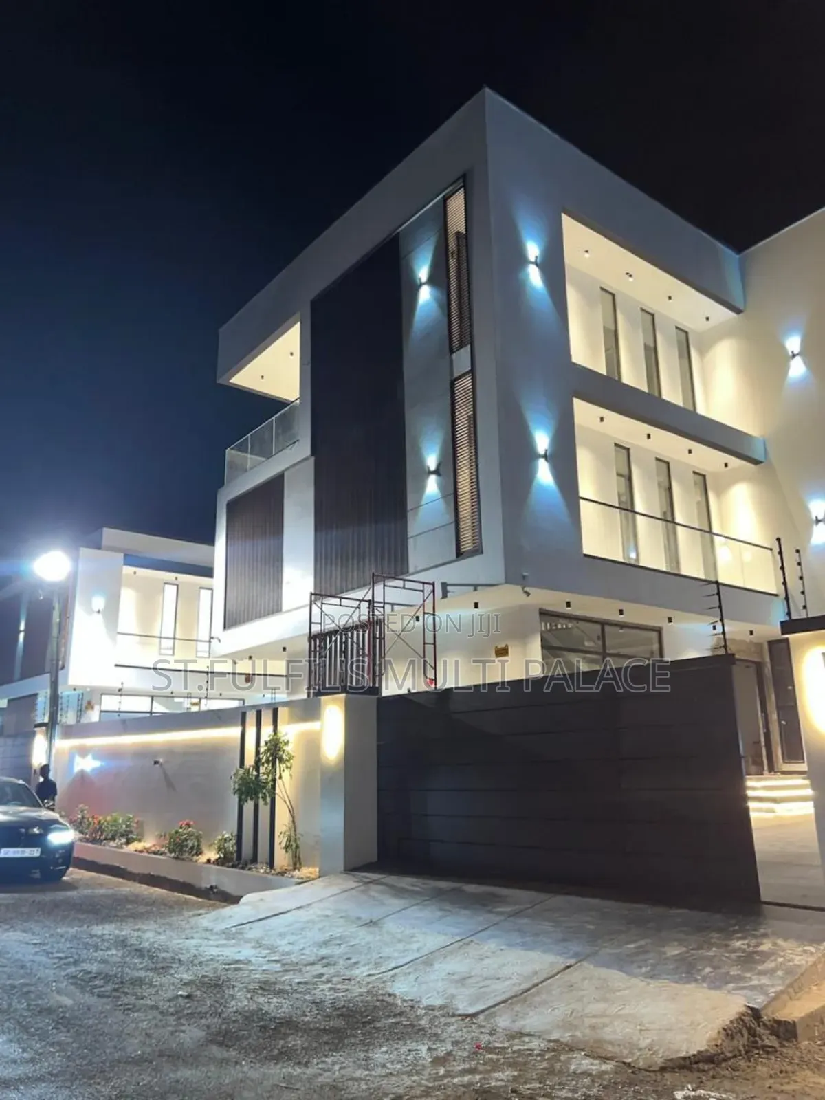 5bdrm House in Oyarifa Aburi, Adenta for sale