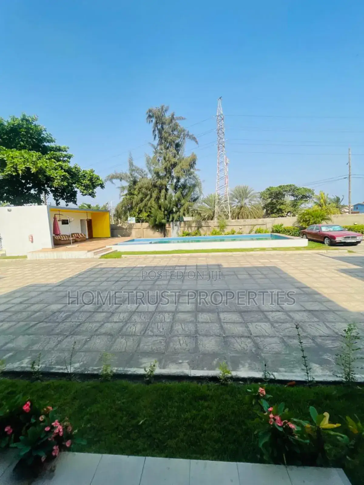 4bdrm Duplex in Hometrust Properties, Abelemkpe for rent