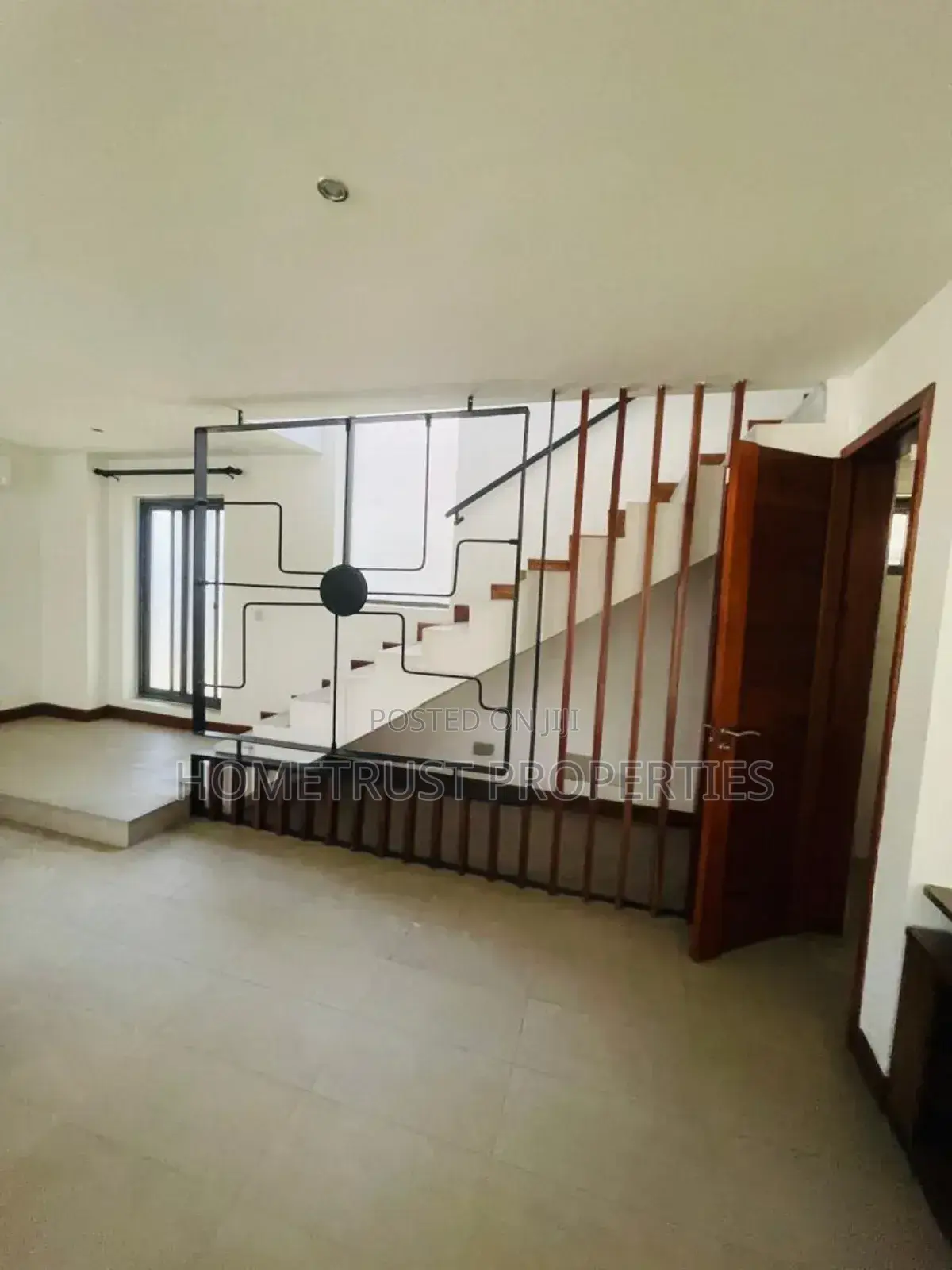 4bdrm Duplex in Hometrust Properties, Abelemkpe for rent