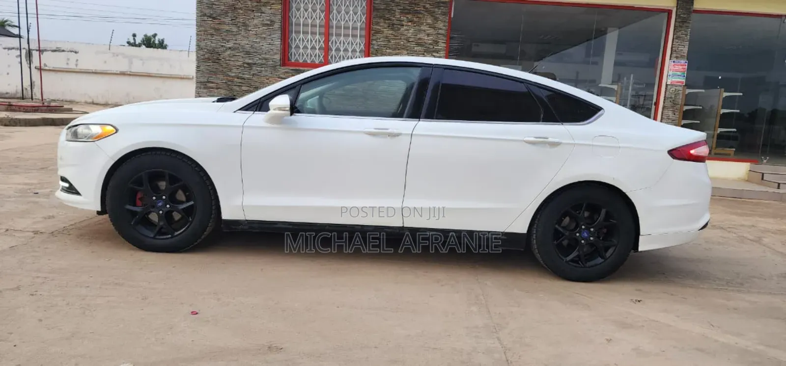 Ford Fusion SE 4dr Sedan (2.5L 4cyl 6A) 2014 White
