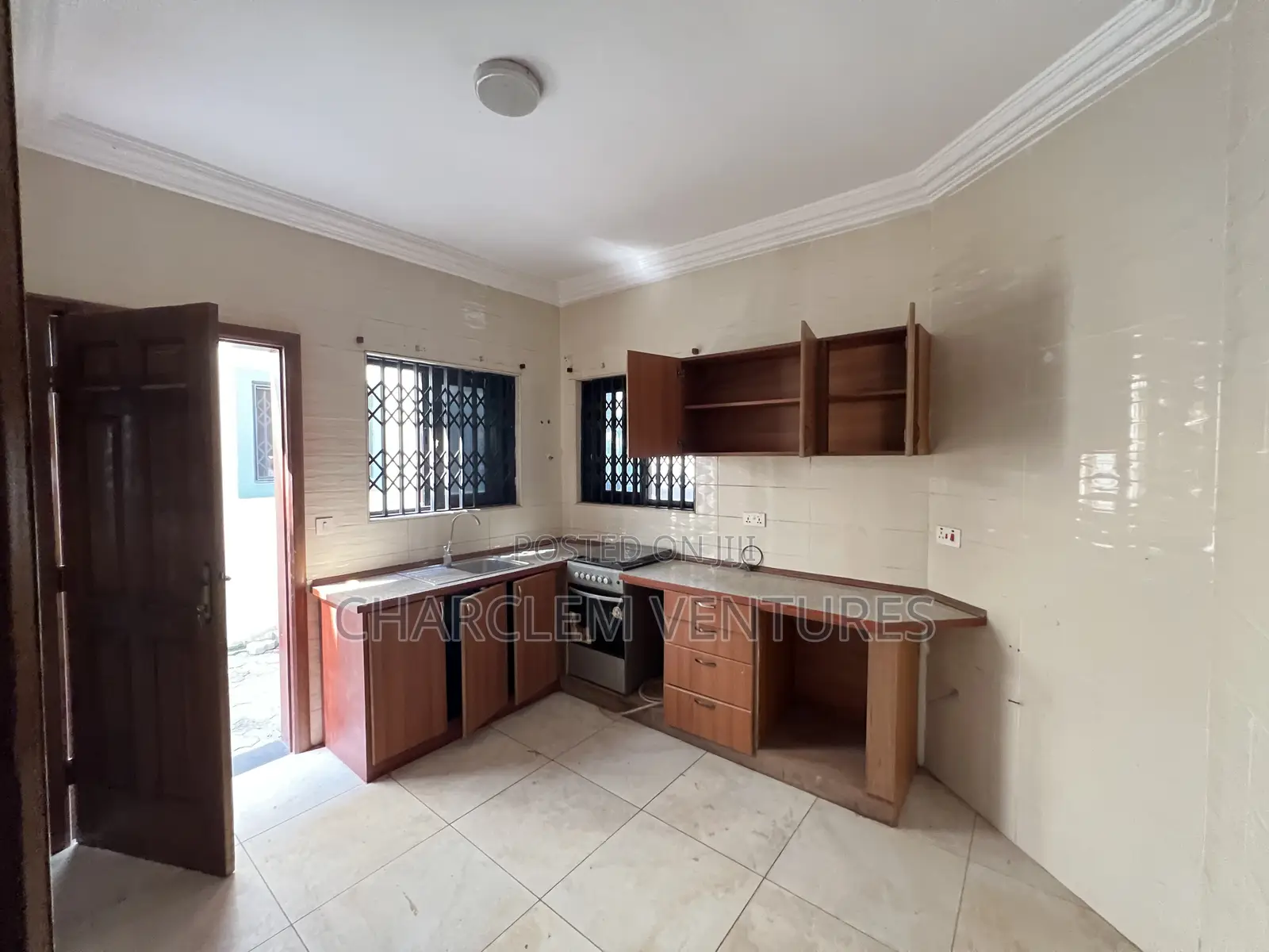 16bdrm Apartment in Charclem Ventures, East Legon for sale